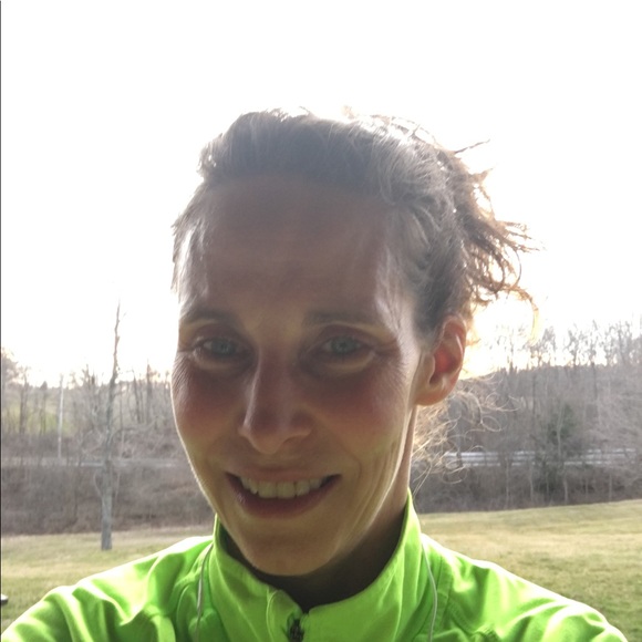 Meet your Posher, Robin - Picture 1 of 1